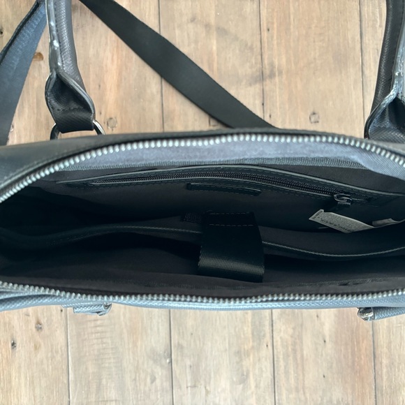 Zara Vegan Leather Laptop Messenger Bag - Picture 2 of 4